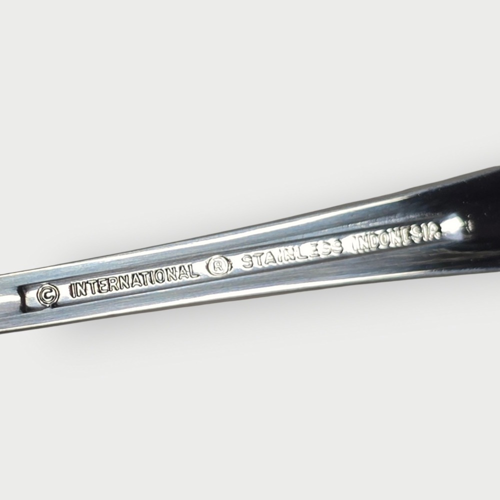 International Stainless Flatware CANFIELD - 20 Pieces Fork Spoon Knife Indonesia - Picture 7 of 9